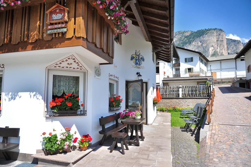 Garni Crepaz Bed & Breakfast Selva di Val Gardena Exterior photo