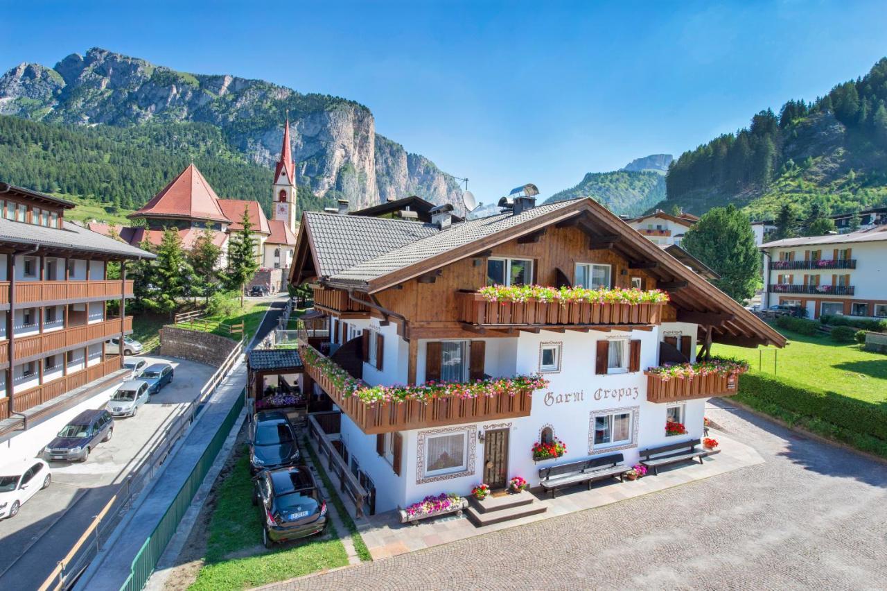 Garni Crepaz Bed & Breakfast Selva di Val Gardena Exterior photo